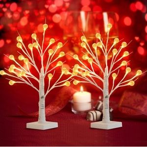 💕NWOT Tabletop Tree Set